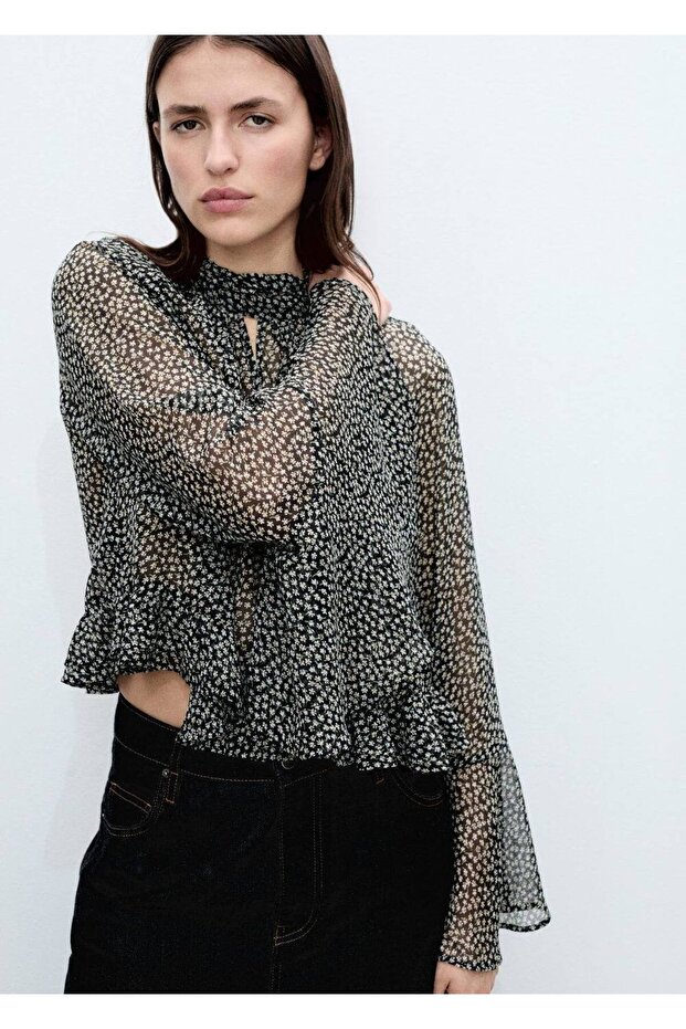 Çiçek desenli volanlı bluz - 1