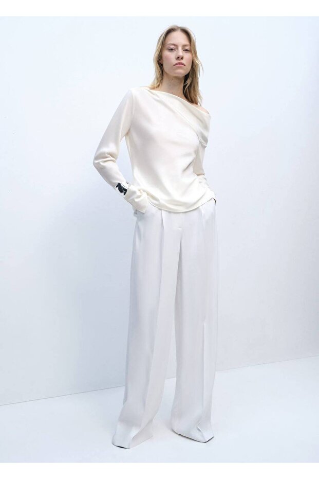 Drape yakalı saten bluz - 2