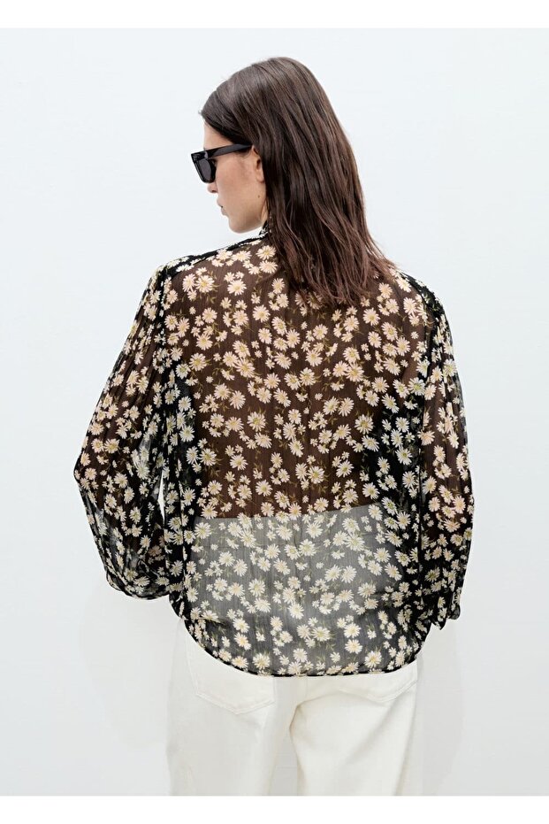 Çiçekli bağ detaylı bluz - 4