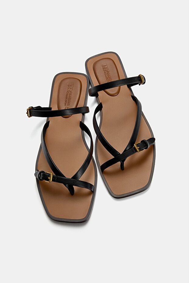 Strappt flat sandals - 2