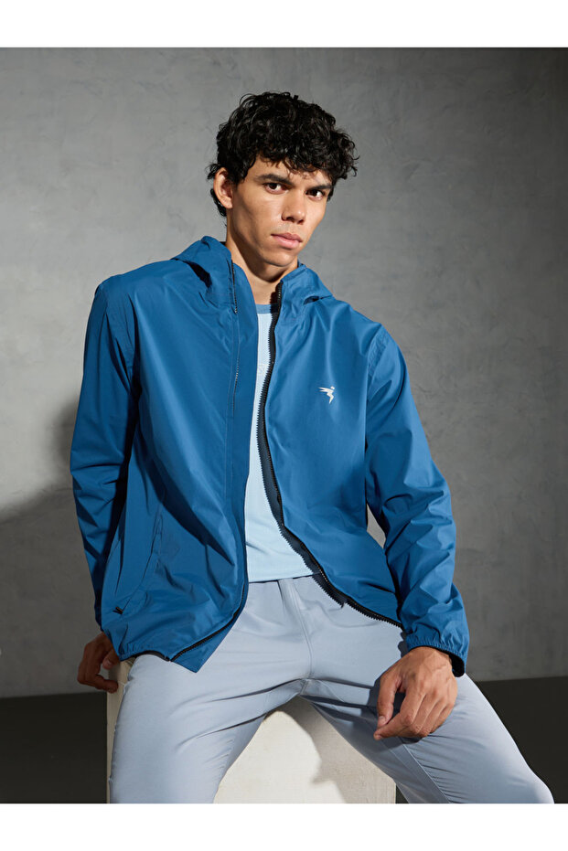 سترة سادة بغطاء رأس وسحاب - 1