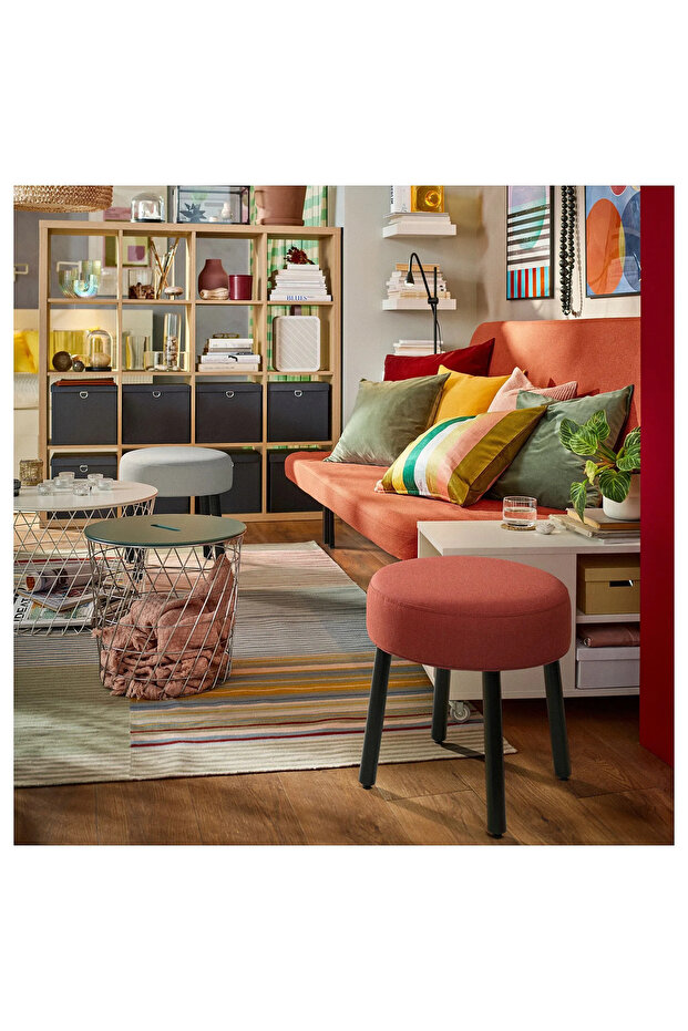 Mörtfors puf, diseröd, 47x47 cm - 2