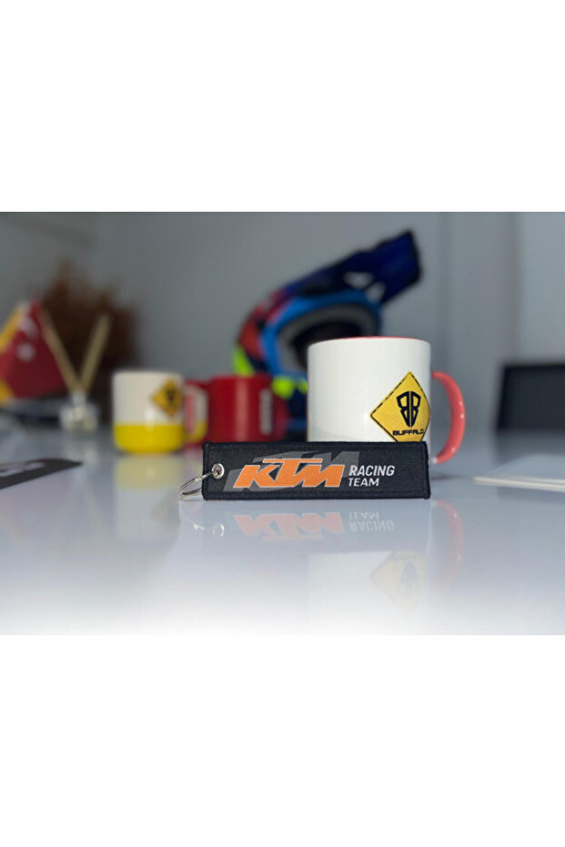سلسلة مفاتيح سيارة دراجة نارية مصممة من KTM