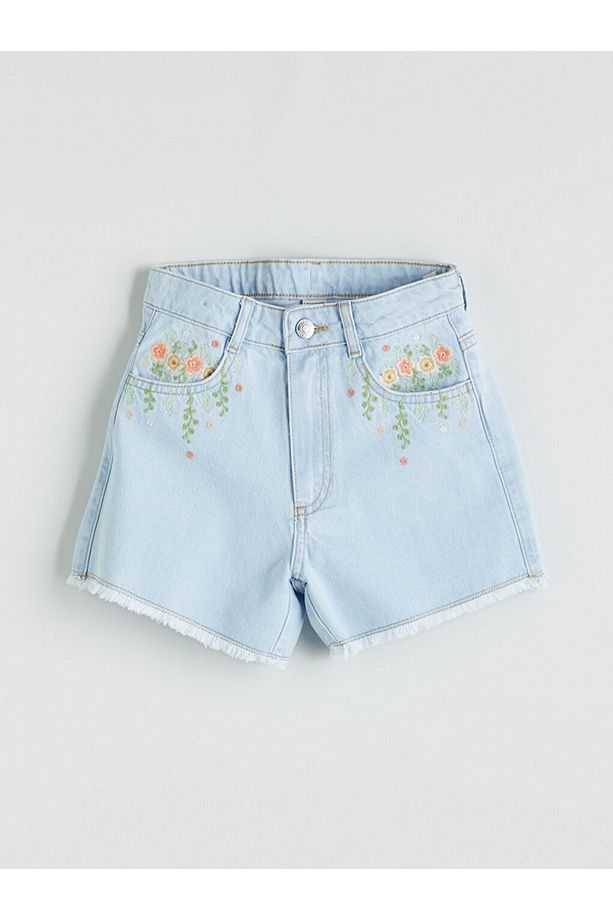 LCW Kids Çiçek Nakışlı Kız Çocuk Jean Şort - 1