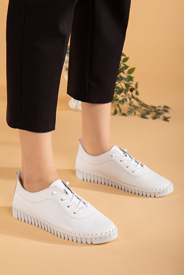 Genuine Leather Comfortable Orthopedic Daily Rubber Laced Soft Women's Shoes