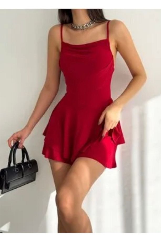 Şıklığınızla baş döndüren bir elbise,ip askılı,candy kumaş, şortlu,astarlı,özel günlerin elbisesi - 4