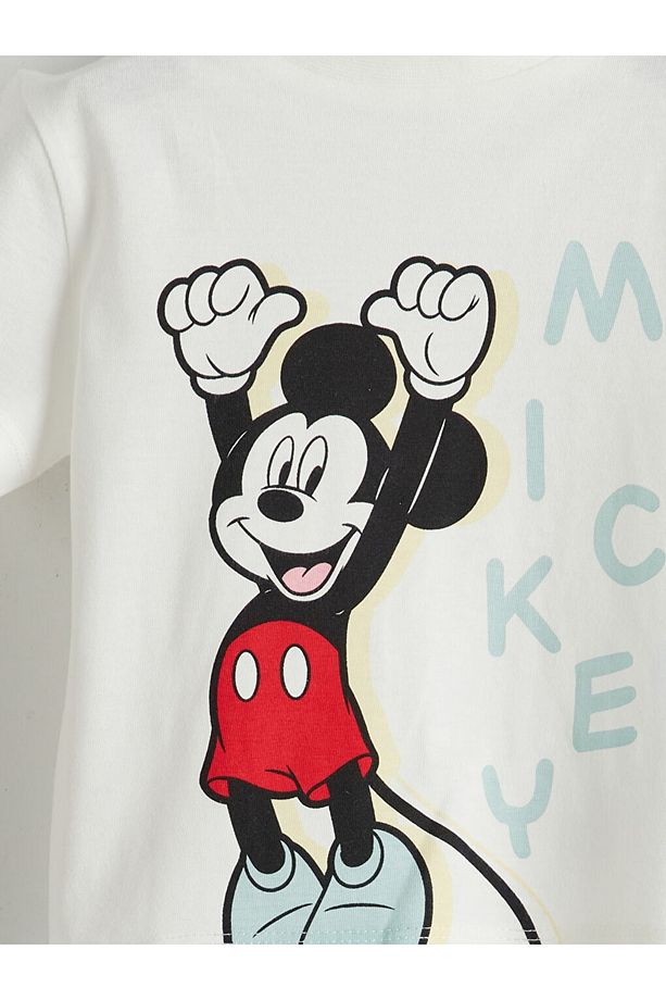 LCW baby Mickey Mouse Baskılı Erkek Bebek Tişört ve Şort 2'li - 3