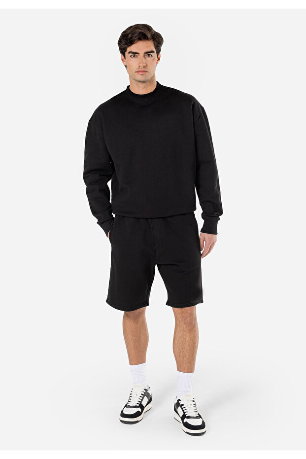 Siyah Arka Cepli Şort - 2