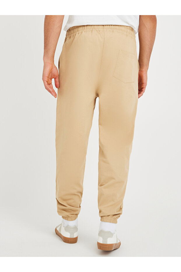 بنطال رياضي كبير الحجم مطبوع برباط - 4