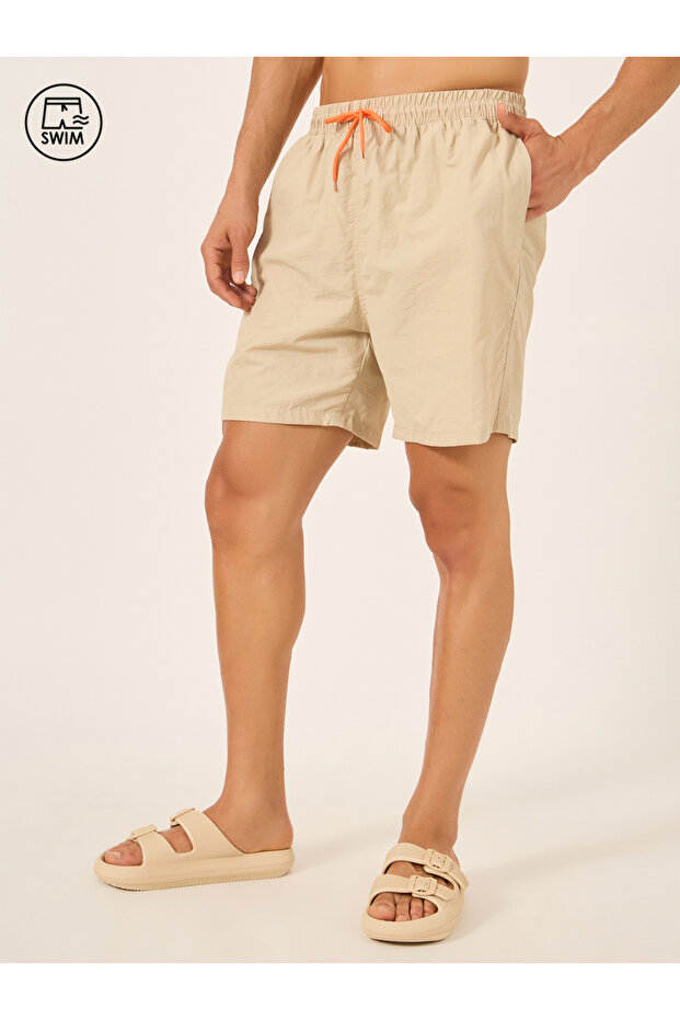 Solid Contrast Drawstring Swim Shorts - 1