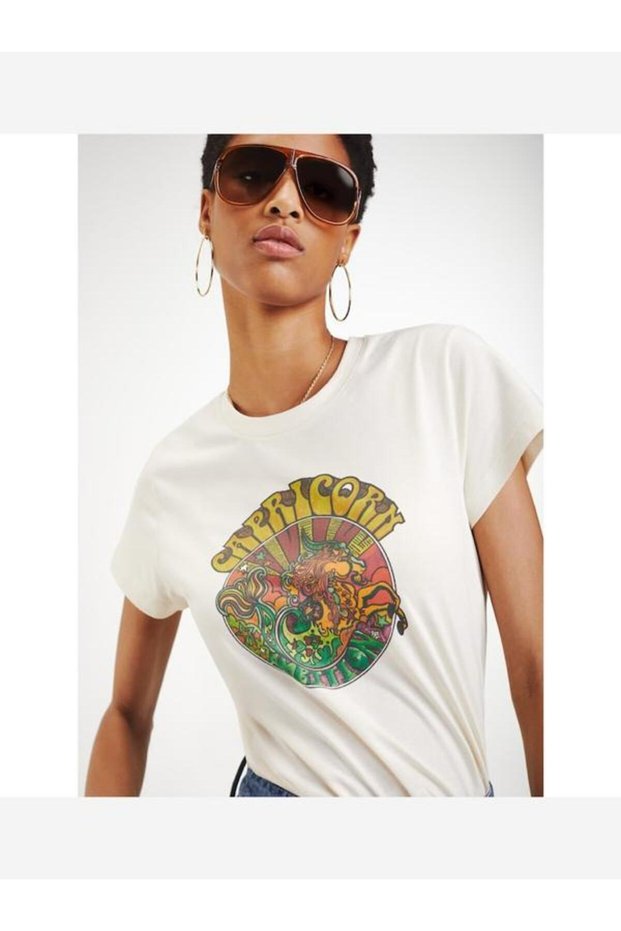 New collection zendaya women t-shirt capricorn zodiac sign logo