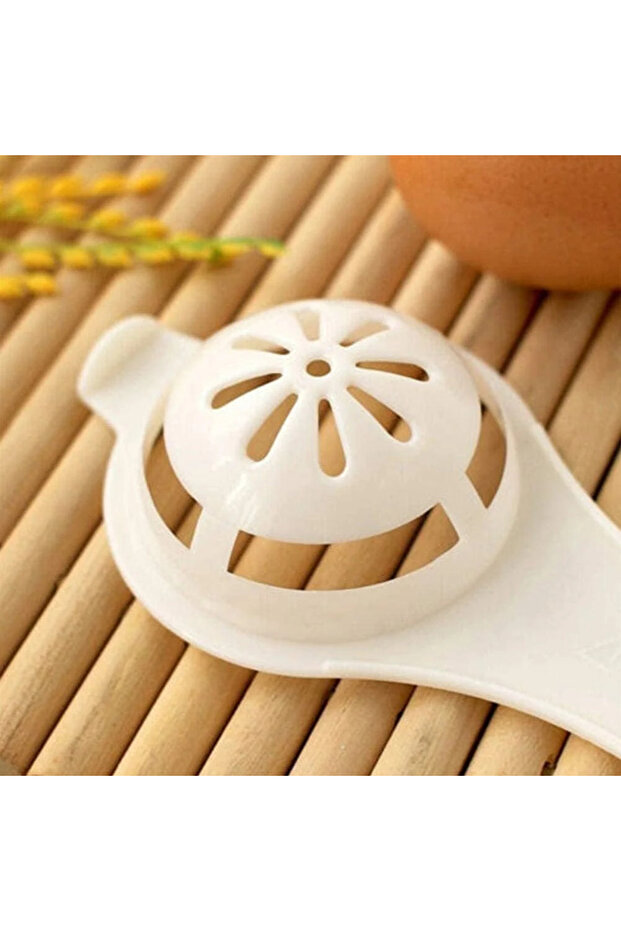 Egg Separator – Separate Yolks from Whites Quickly and Efficiently - 4