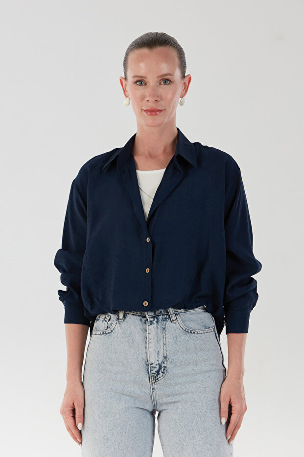 Basic Body Detaylı Kolyeli Gömlek - 8