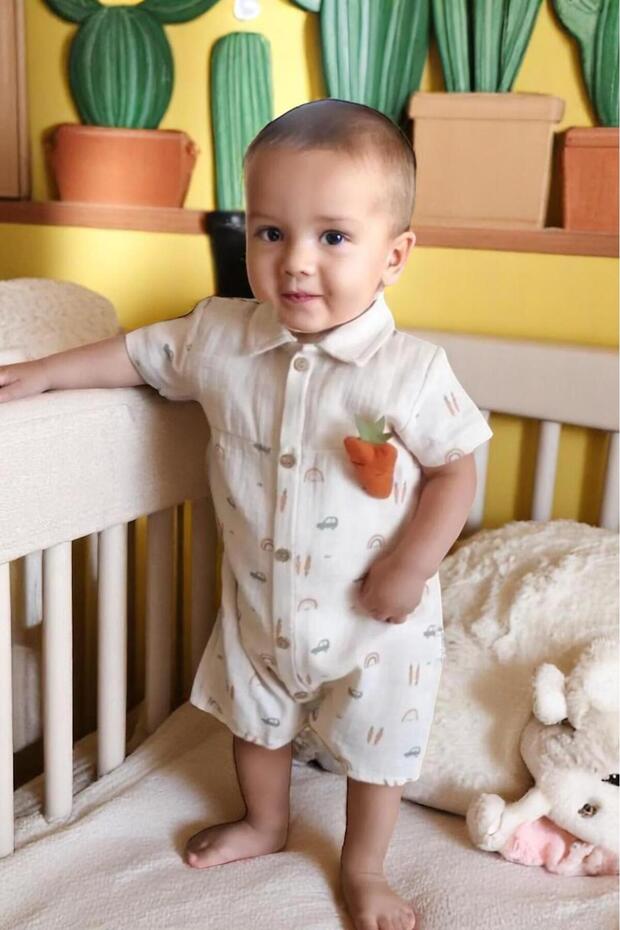 Car Patterned Muslin Baby Boy Jumpsuit with Carrot Accessories