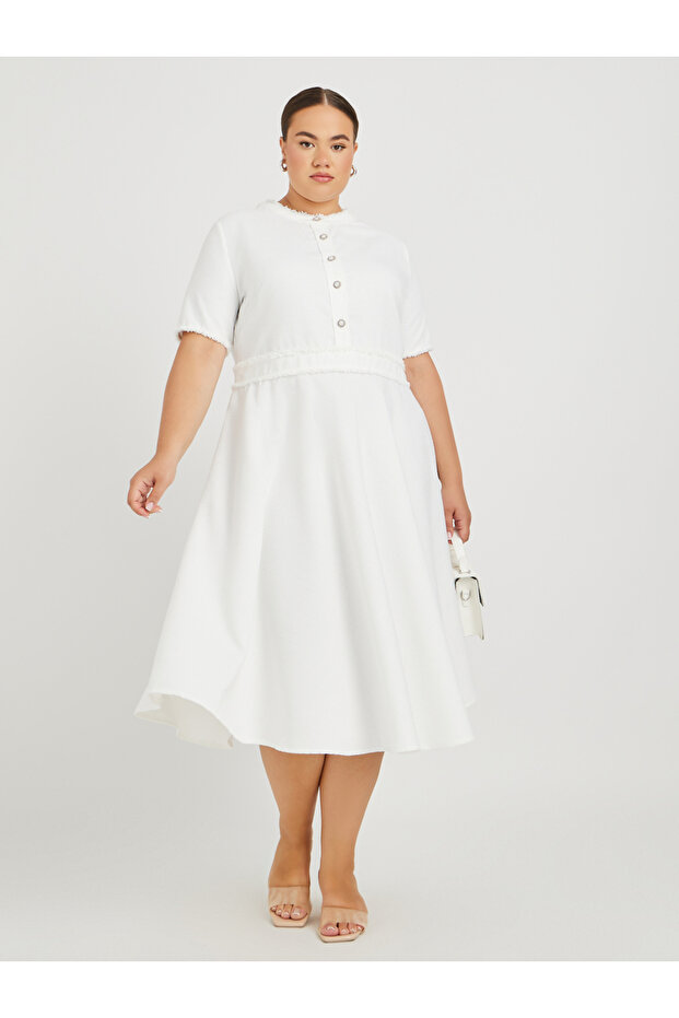 Plus Size Solid Buttoned Short Sleeve A-Line Midi Dress