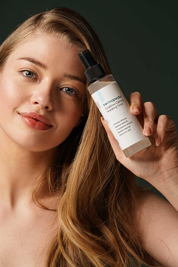 CicaGlow Calming & Hydrating Toner - 4