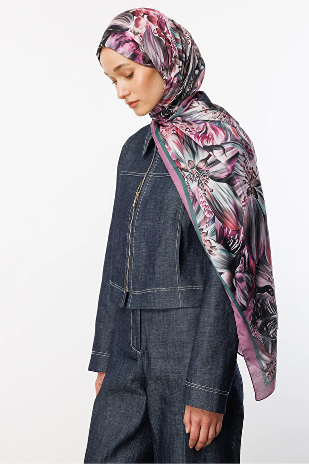 Lilac Larin Pattern Cotton Shawl