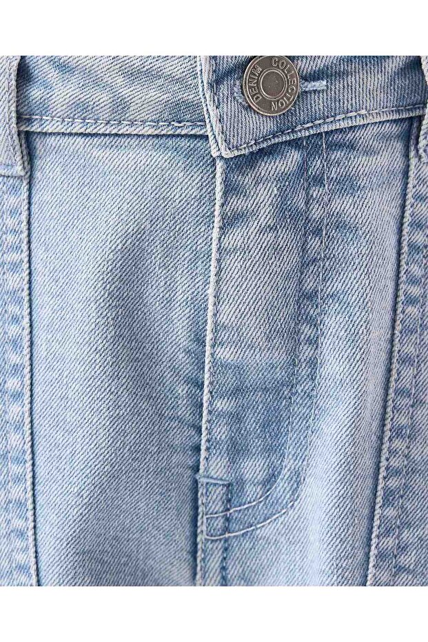 Washed Cargo Flared Jeans with Button Closure - 6