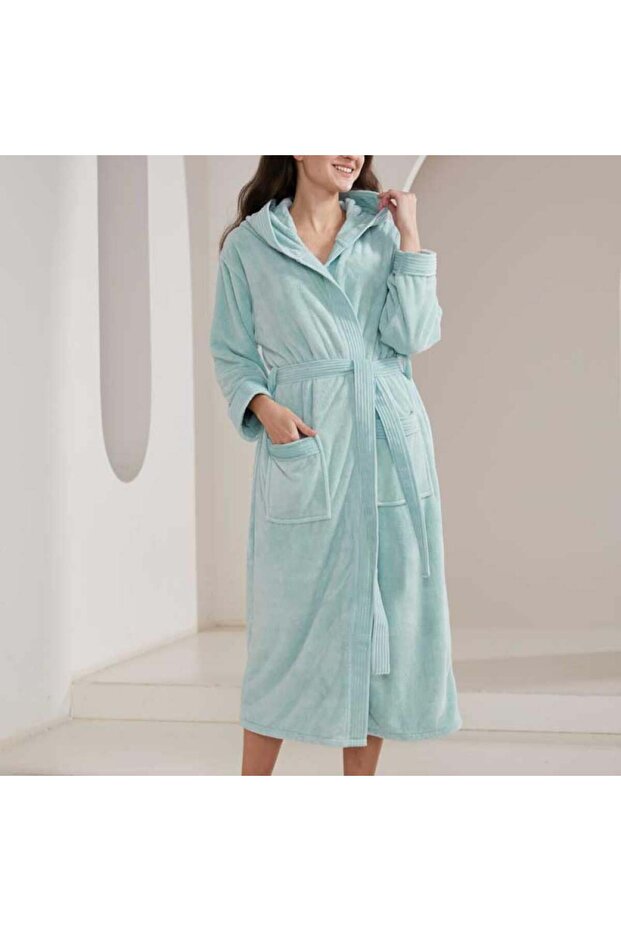 روب مودرن تركواز بقبعة ريفي- Turquoise Modern Robe with A Cab