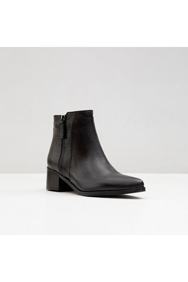 Helena-tr - Siyah Kadın Bot - 4