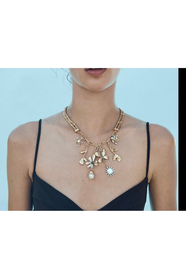 Marka Model Kelebek Kolye - 1