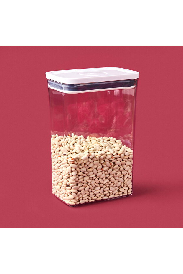 Transparent Medium-Sized Rectangular Storage Container 2.6 Lt, Provides Durable and Practical Use - 2