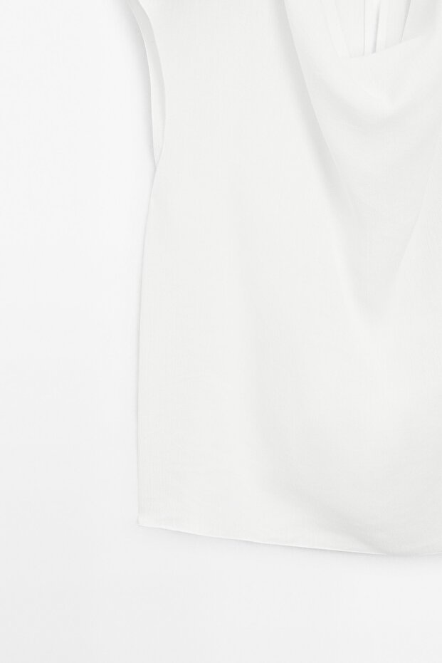 Drape yaka dökümlü bluz - 7