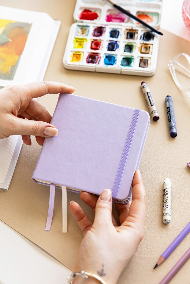 12X12 cm Hard Cover 80 Sheets 140 Gr. Sketch Book - Sketch Book - Lilac