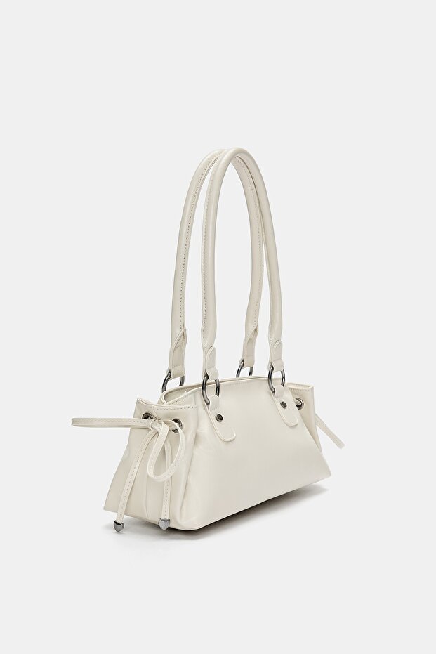 Kurdele detaylı kol çantası - 4