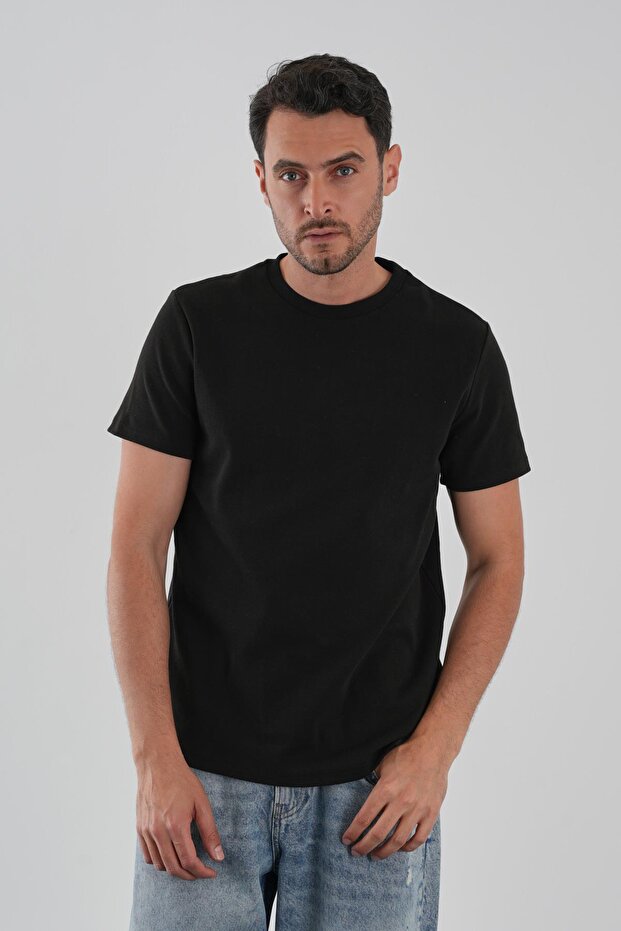 Crew Neck Basic T-shirt - 3