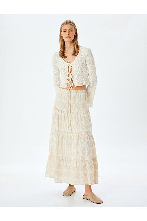 Linen blend layered textured lining high rise midi skirt.