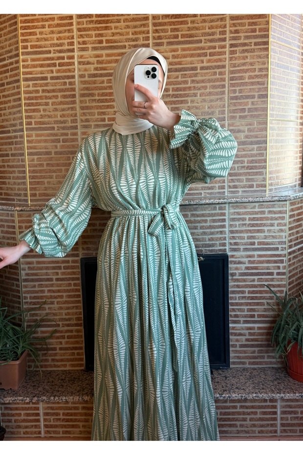 فستان فيسكوز منقوش بأوراق الشجر - 1