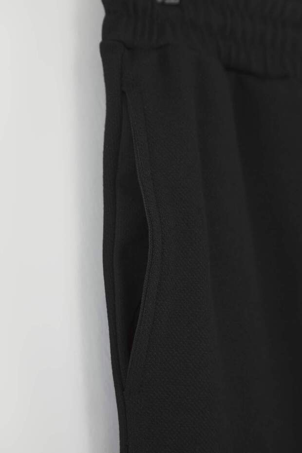 Siyah Regular Fit Örme Esnek Rahat Beli Bağlamalı Lastikli Duble Paça Pantolon TMNAW25PL00002 - 8