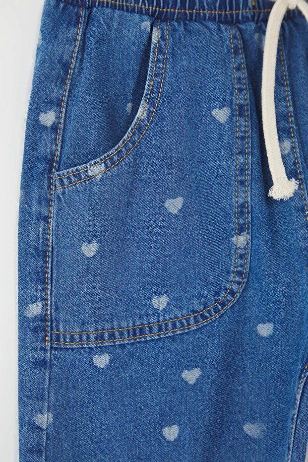 Mavi Kız Çocuk %100 Pamuk Kalp Baskılı Lastikli Denim Şort TKDSS25SR00029 - 3