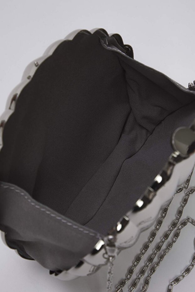 Metalik Gümüş Deniz Kabuğu Abiye Kadın Şık Mini Boy Clutch El Çantası TAKSS25OC00063 - 4