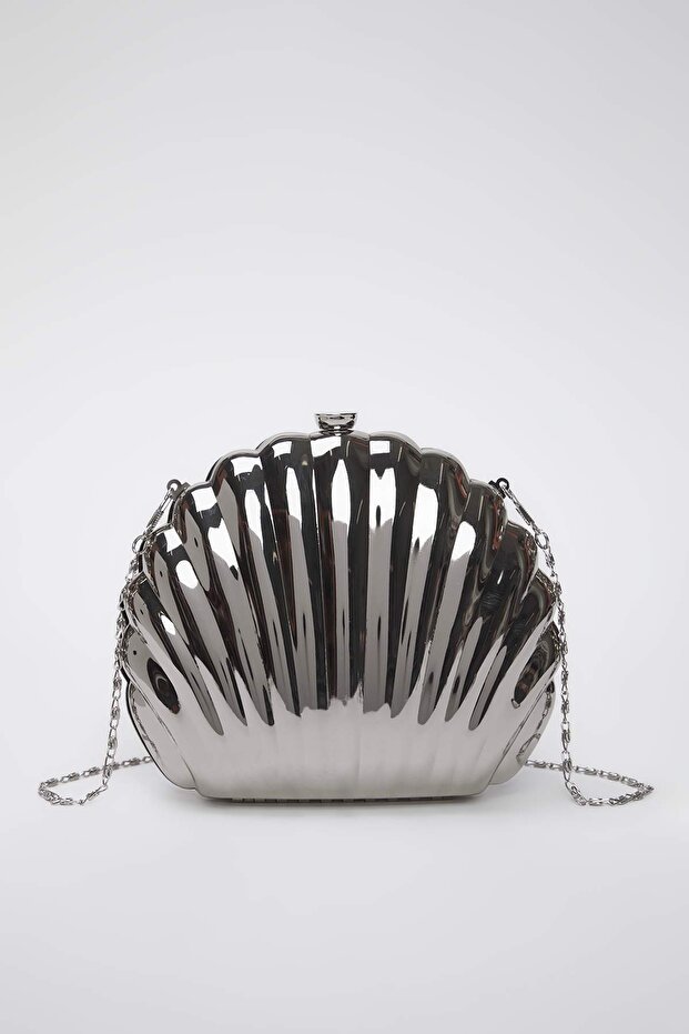 Metalik Gümüş Deniz Kabuğu Abiye Kadın Şık Mini Boy Clutch El Çantası TAKSS25OC00063 - 1