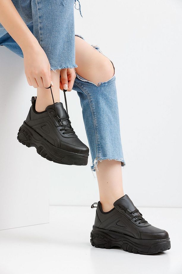 Kadın Beyaz Spor Ayakkabı 6 Cm Yüksek Rahat Air Taban Günlük Sneaker GX401 - 1
