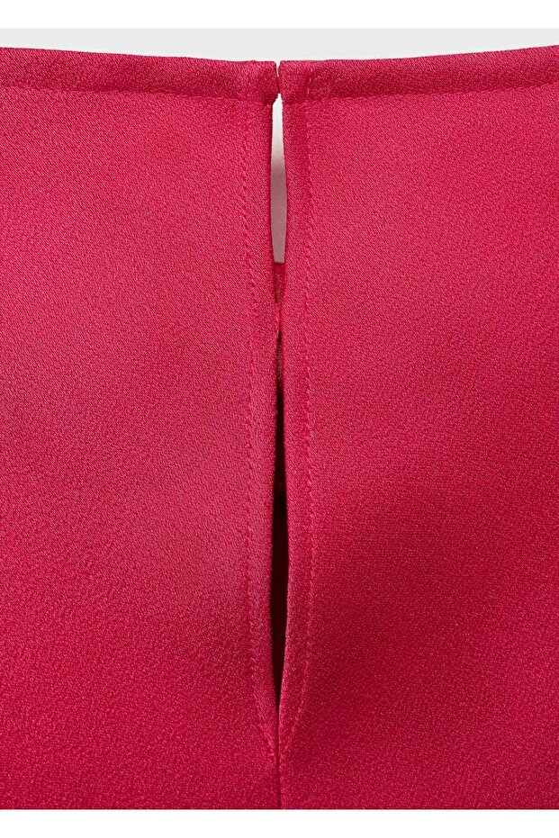 Drape yakalı saten bluz - 6