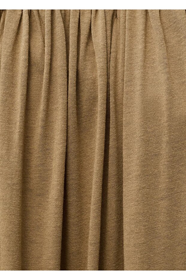 Kabarık paçalı straplez tulum - 5