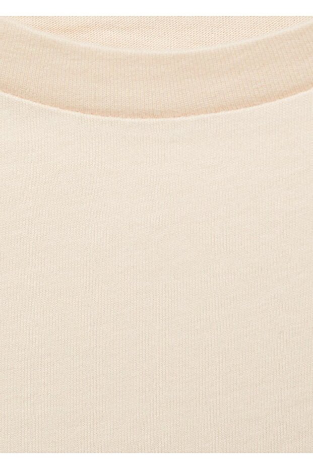 Tığ işi nakışlı tişört - 5