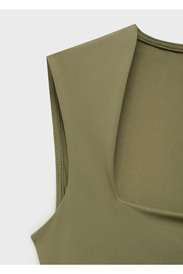 Kare yaka askılı bluz - 5