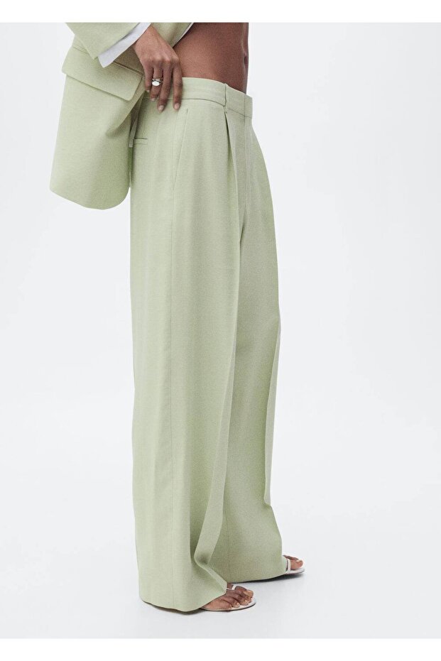 Gerade geschnittene Stoffhose - 1