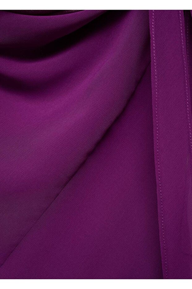 Çiçek Detaylı Dökümlü Elbise - 7