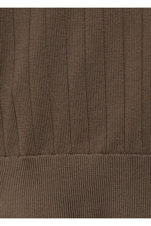 Çizgili kalıplı gömlek - 8