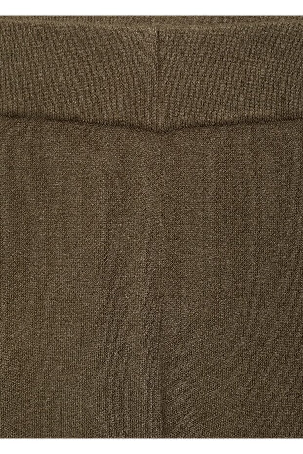 Dünne gestrickte Hose mit weitem Bein - 7