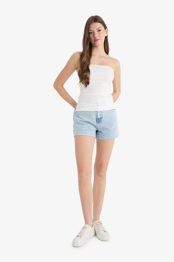 Mom Fit Yüksek Bel Paça Ucu Kesik Jean Şort E0527AX25SM - 4