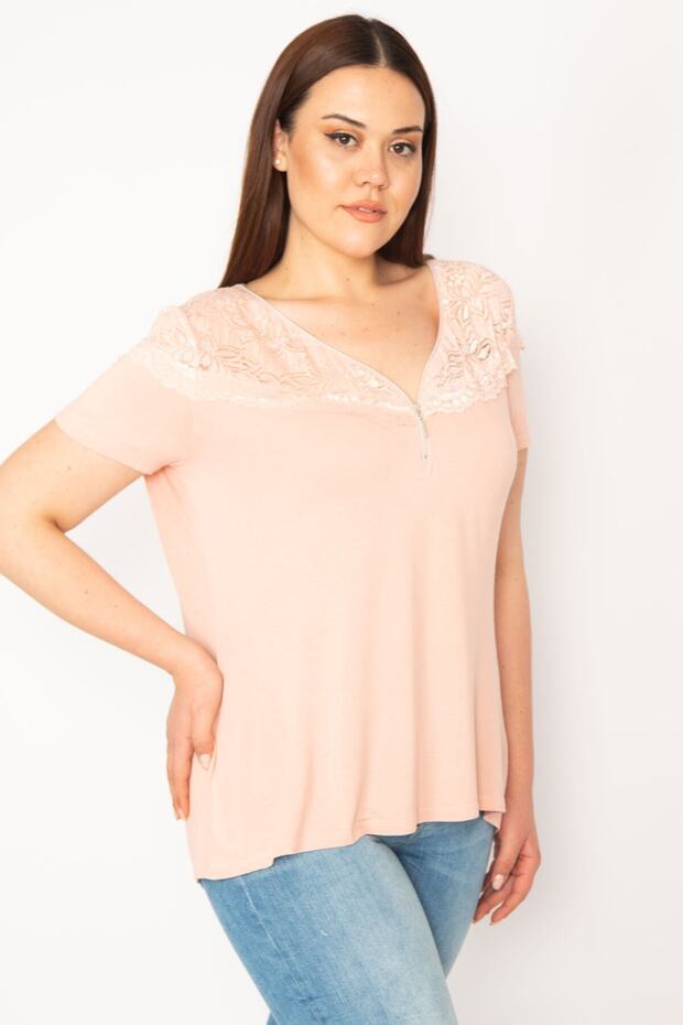 Women's Plus Size Salmon Front Patty Zippered Lace Detailed Blouse 65n32951
