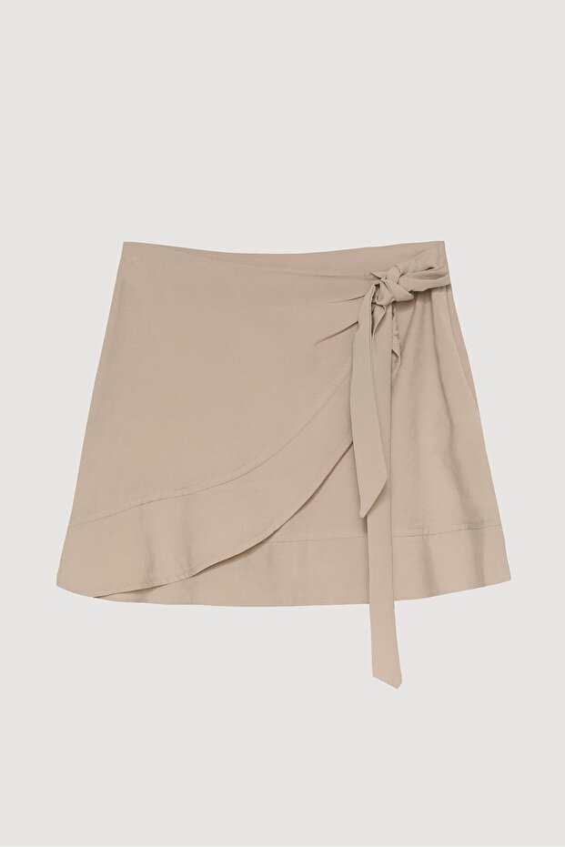 Ruffled Skirt with Tie Detail