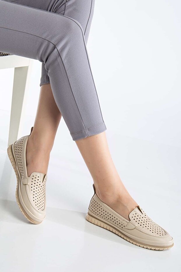 Orthopedic Shoes Without Buckles