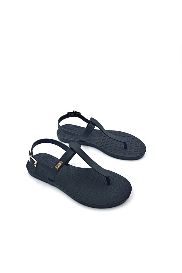Black Color Women's Flip Flops Beach Sandals
